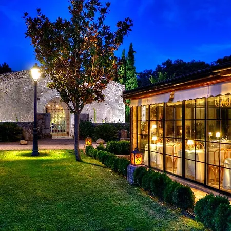 La Ermita De Los Llanos *