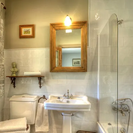 Hotel La Ermita De Los Llanos *