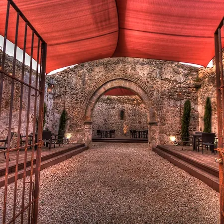 La Ermita De Los Llanos *