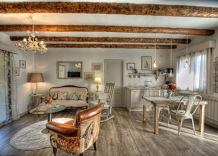 La Ermita De Los Llanos *